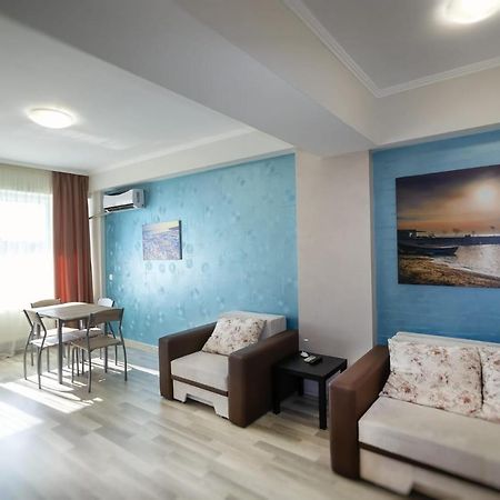 Summerland Beach&Sun Apartments Mamaia Kültér fotó