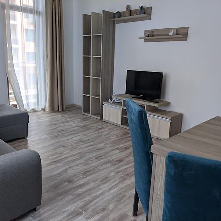 Summerland Beach&Sun Apartments Mamaia Szoba fotó