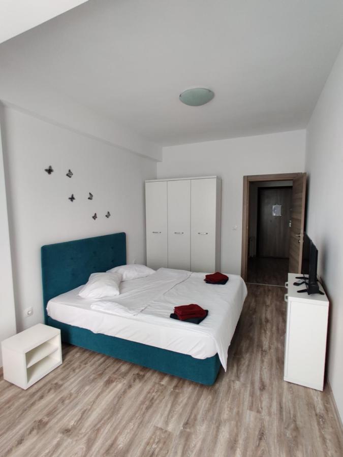 Summerland Beach&Sun Apartments Mamaia Kültér fotó