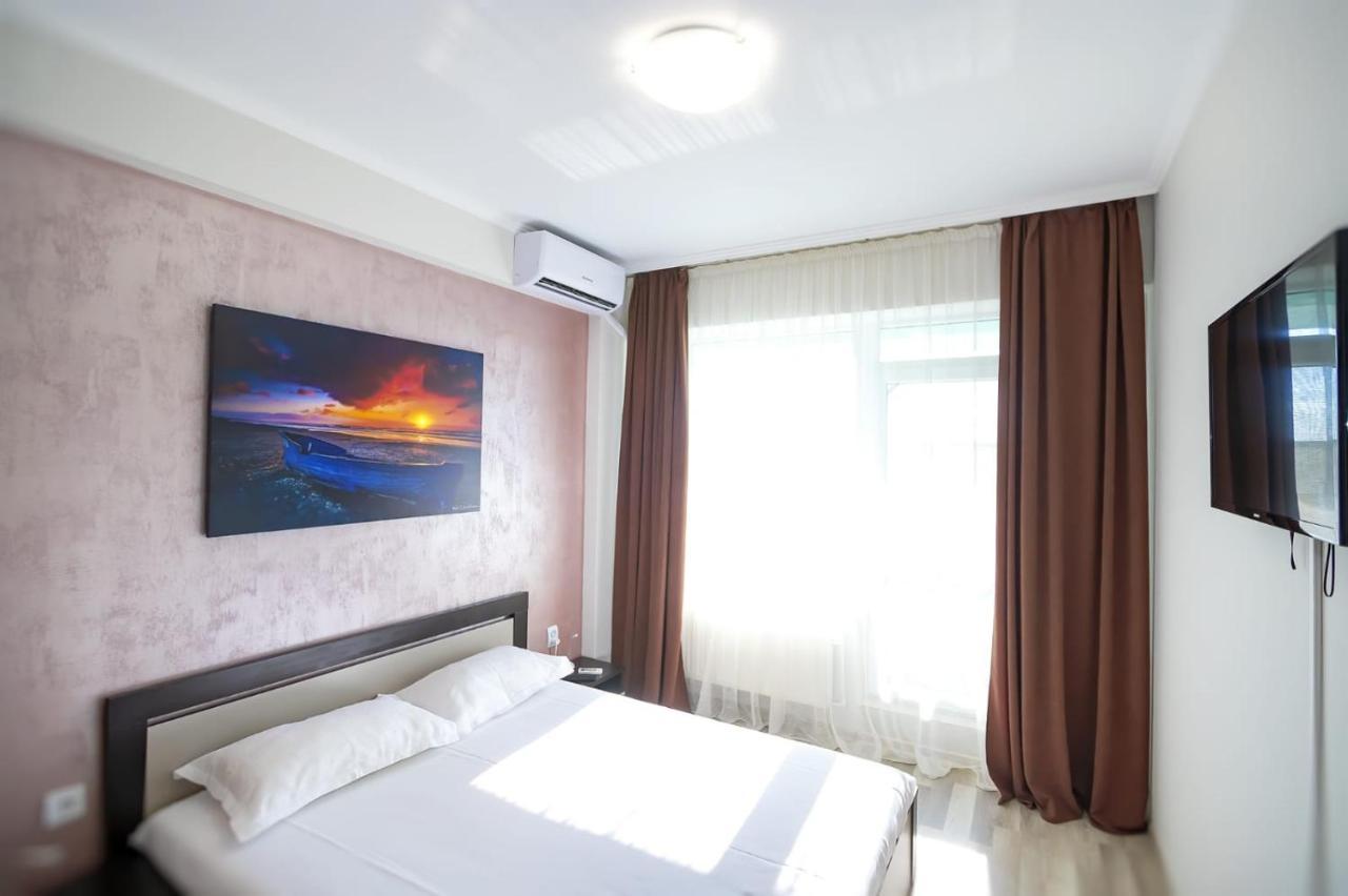 Summerland Beach&Sun Apartments Mamaia Kültér fotó