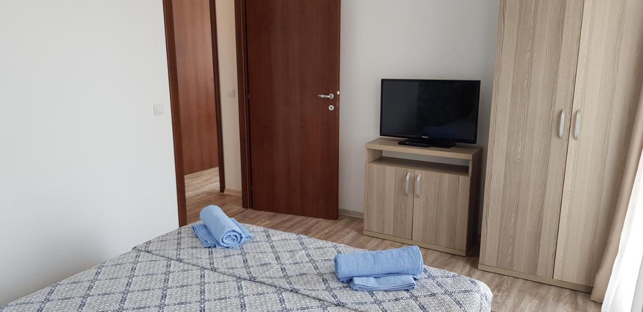 Summerland Beach&Sun Apartments Mamaia Kültér fotó