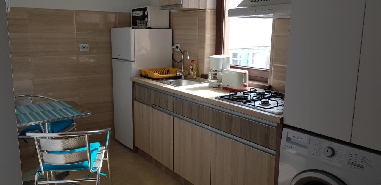 Summerland Beach&Sun Apartments Mamaia Kültér fotó
