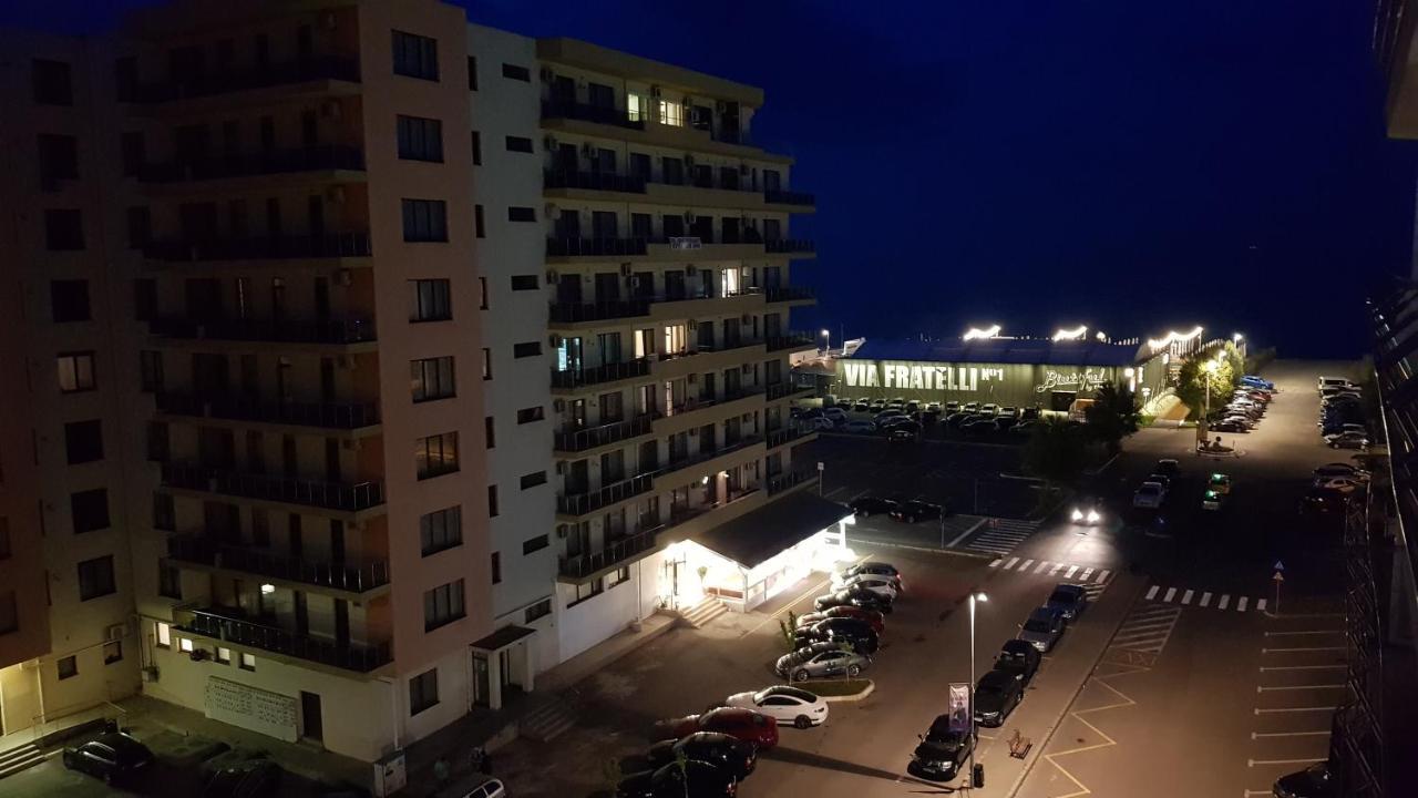 Summerland Beach&Sun Apartments Mamaia Kültér fotó